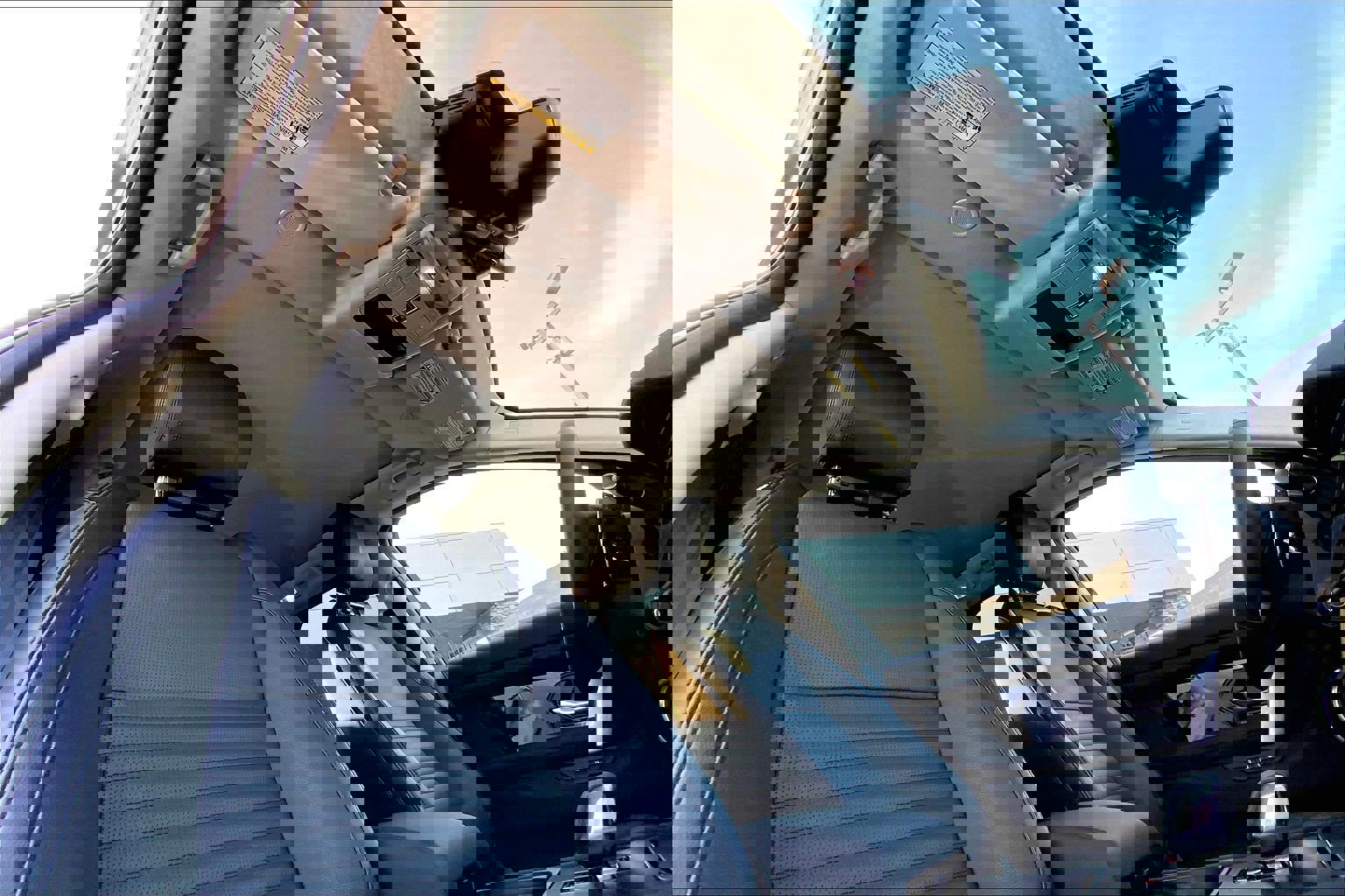 Used 2024 Land Rover Discovery Sport S image 13