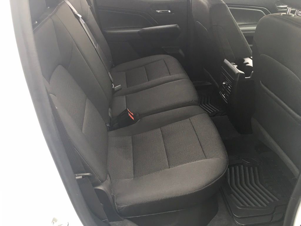 Used 2024 Chevrolet Colorado LT w/ LT Convenience Package image 14
