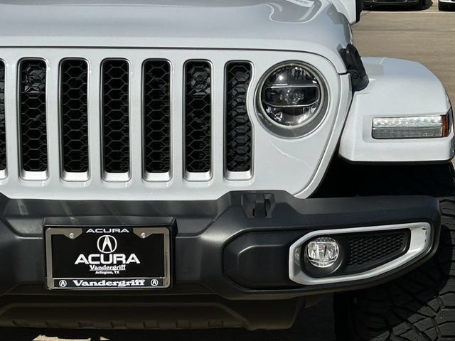 Used 2021 Jeep Wrangler Unlimited Sahara w/ Cold Weather Group AWD/4WD image 9