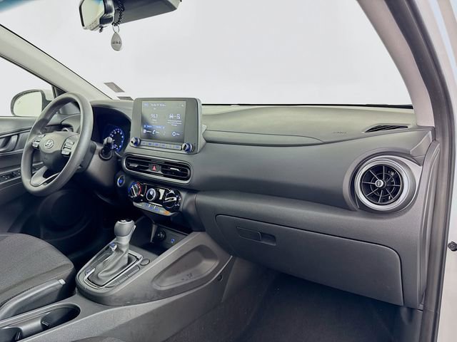 Used 2022 Hyundai Kona SEL FWD image 39