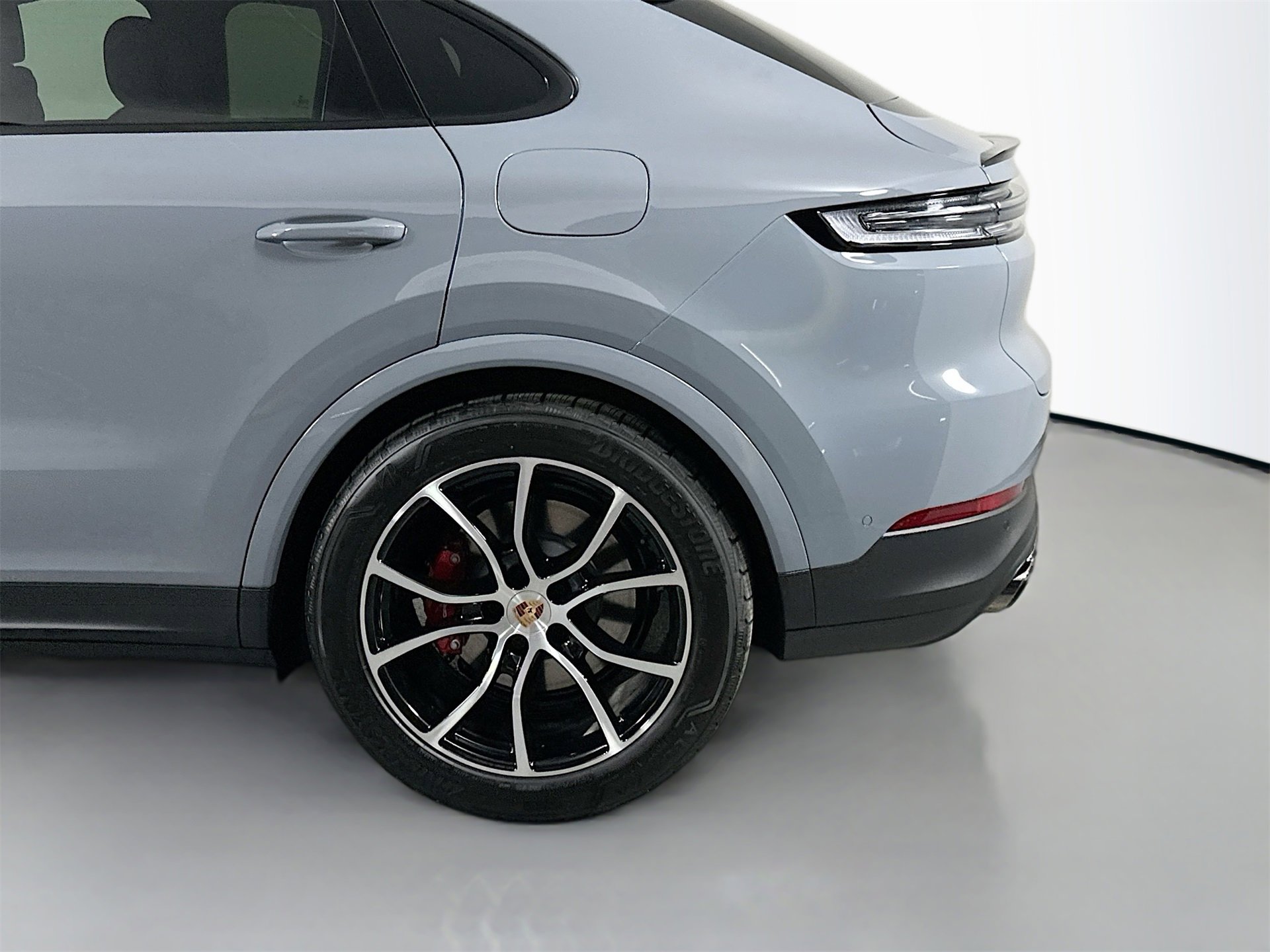 New 2026 Porsche Cayenne S image 12