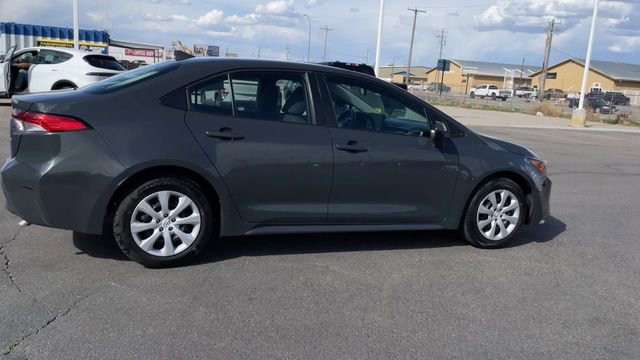 Used 2024 Toyota Corolla LE FWD image 2