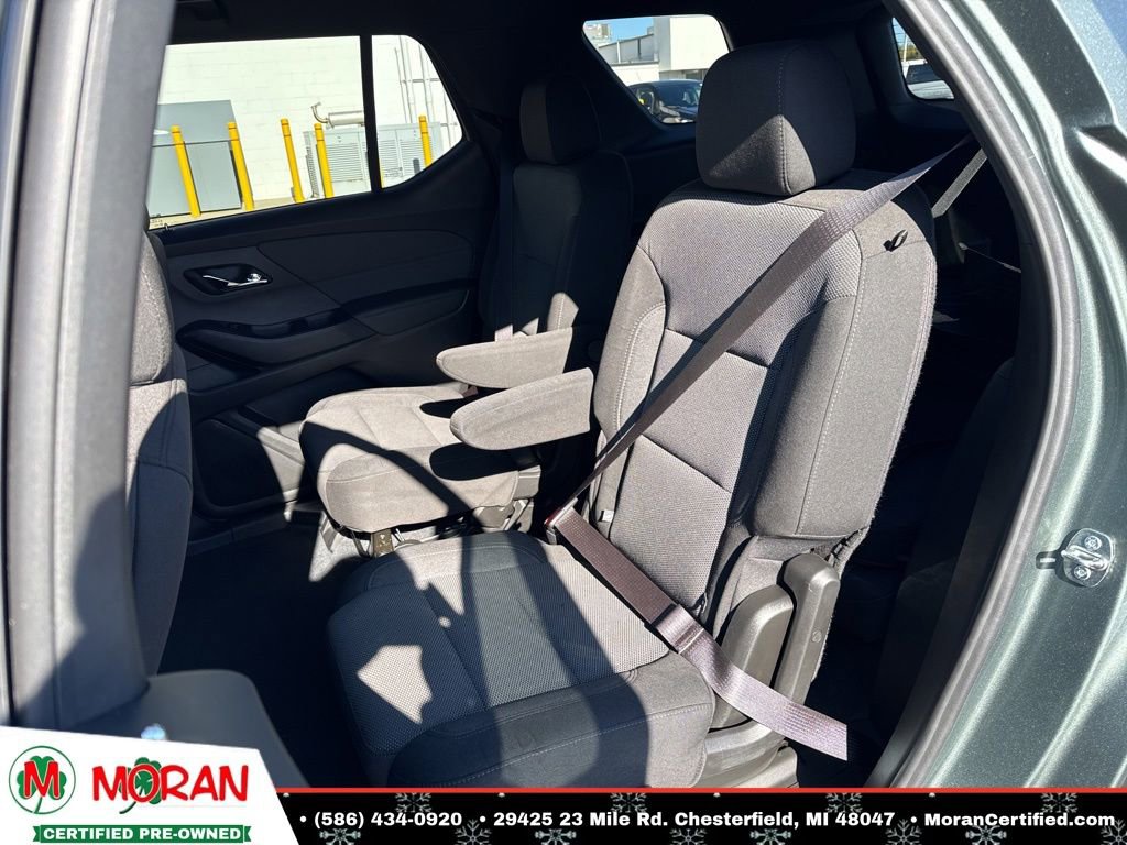 Used 2023 Chevrolet Traverse LT image 24
