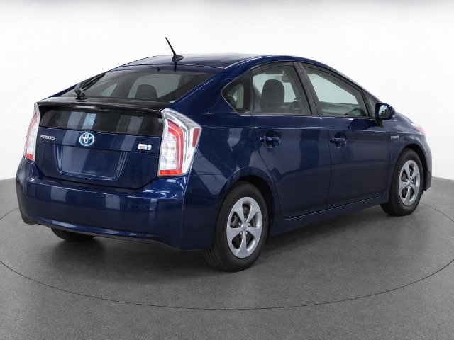 Used 2015 Toyota Prius Two FWD image 4