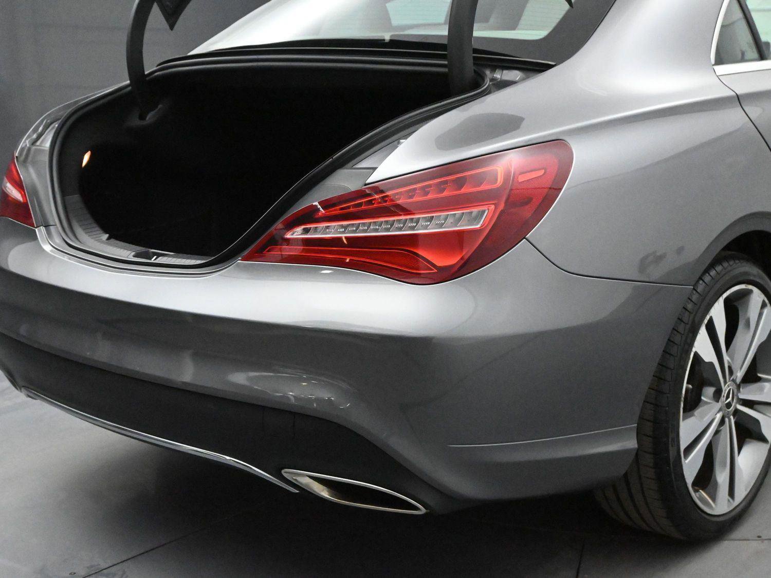 Used 2019 Mercedes-Benz CLA 250 4MATIC image 13