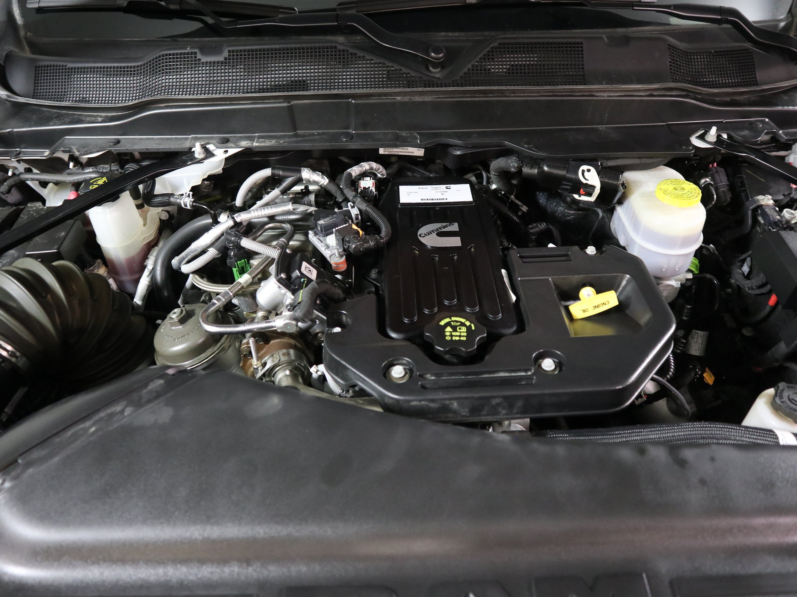 Used 2025 RAM 2500 Limited AWD/4WD image 14