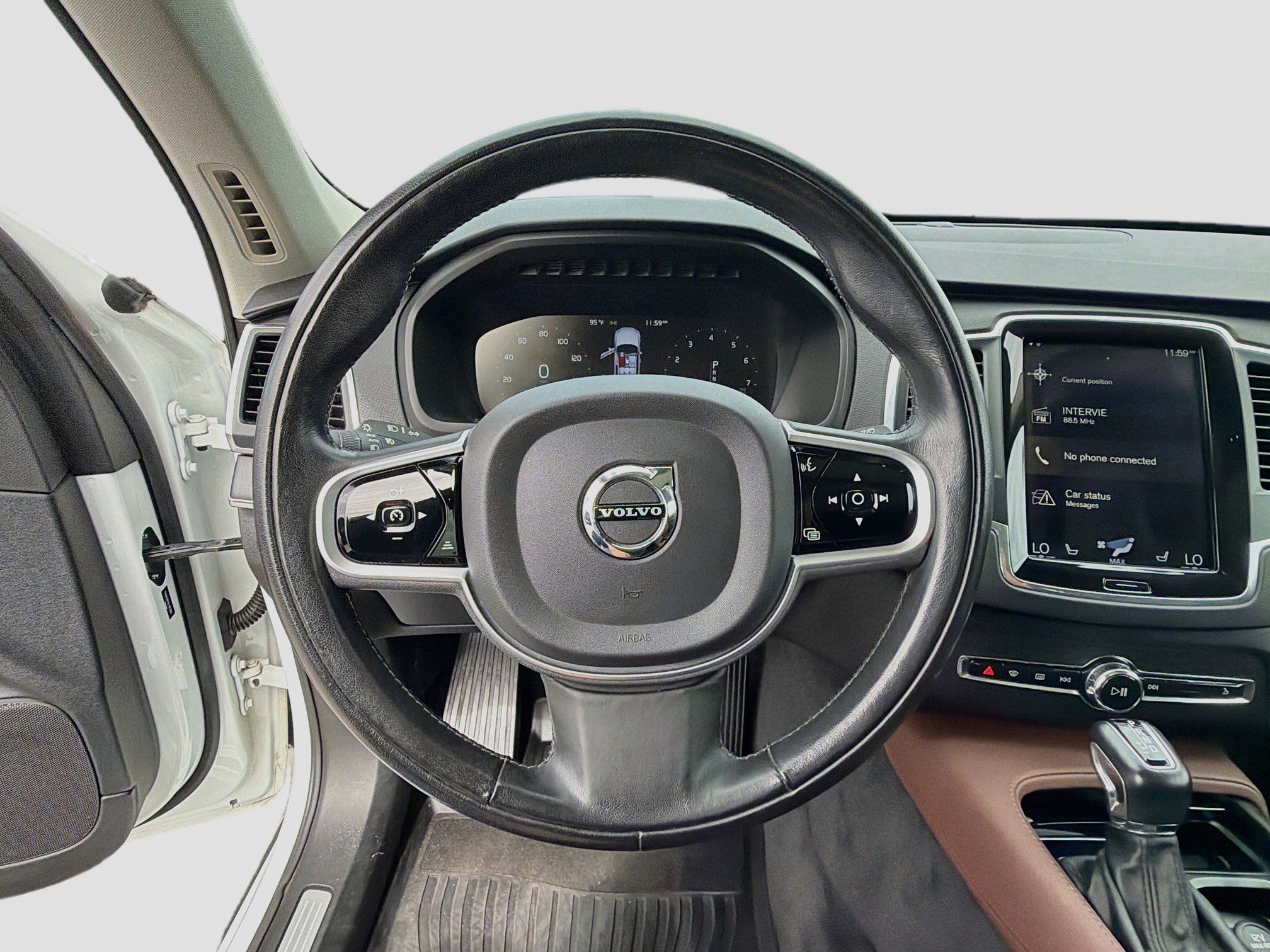 Used 2020 Volvo XC90 T6 Momentum w/ Protection Package Premier AWD/4WD image 40