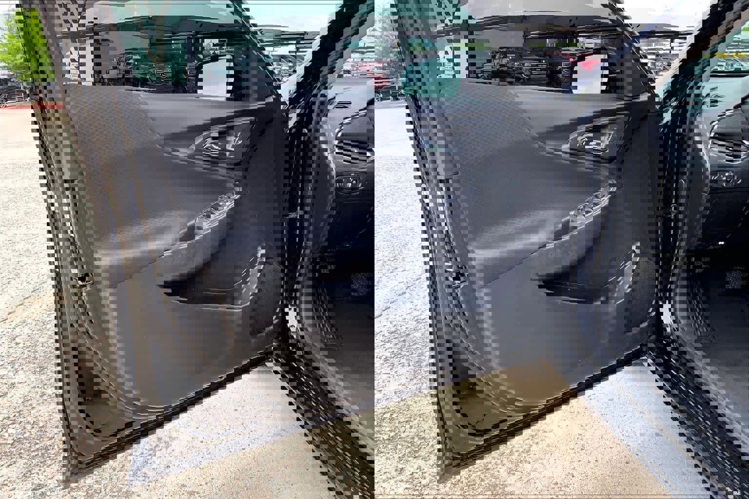 Used 2019 Chevrolet Malibu LT image 22