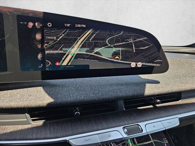 Used 2025 Lucid Air Pure RWD image 15