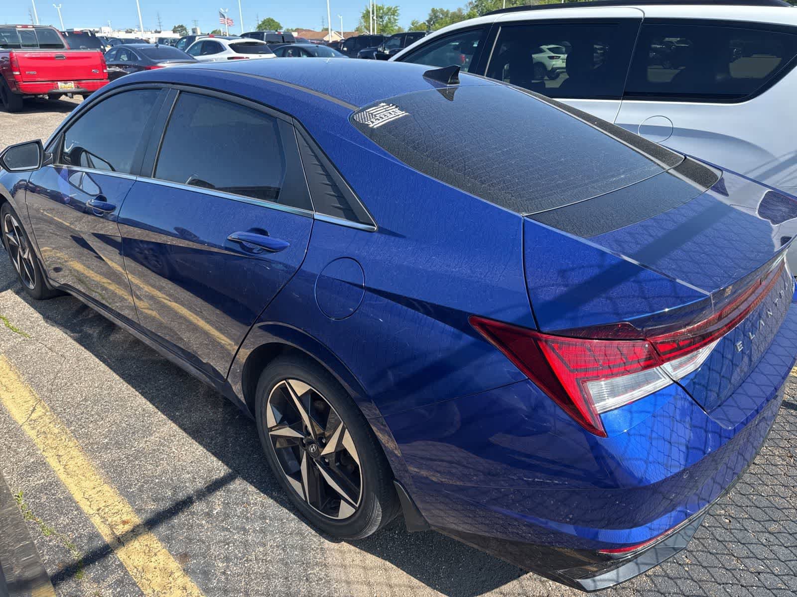 Used 2023 Hyundai Elantra Limited FWD image 27
