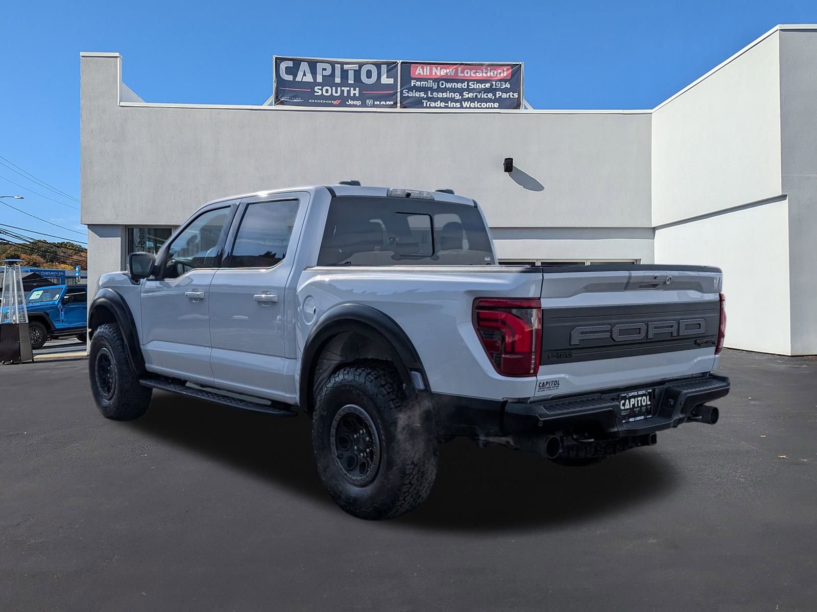 Used 2025 Ford F150 Raptor image 4