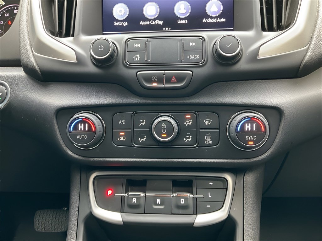 Used 2024 GMC Terrain SLT image 22