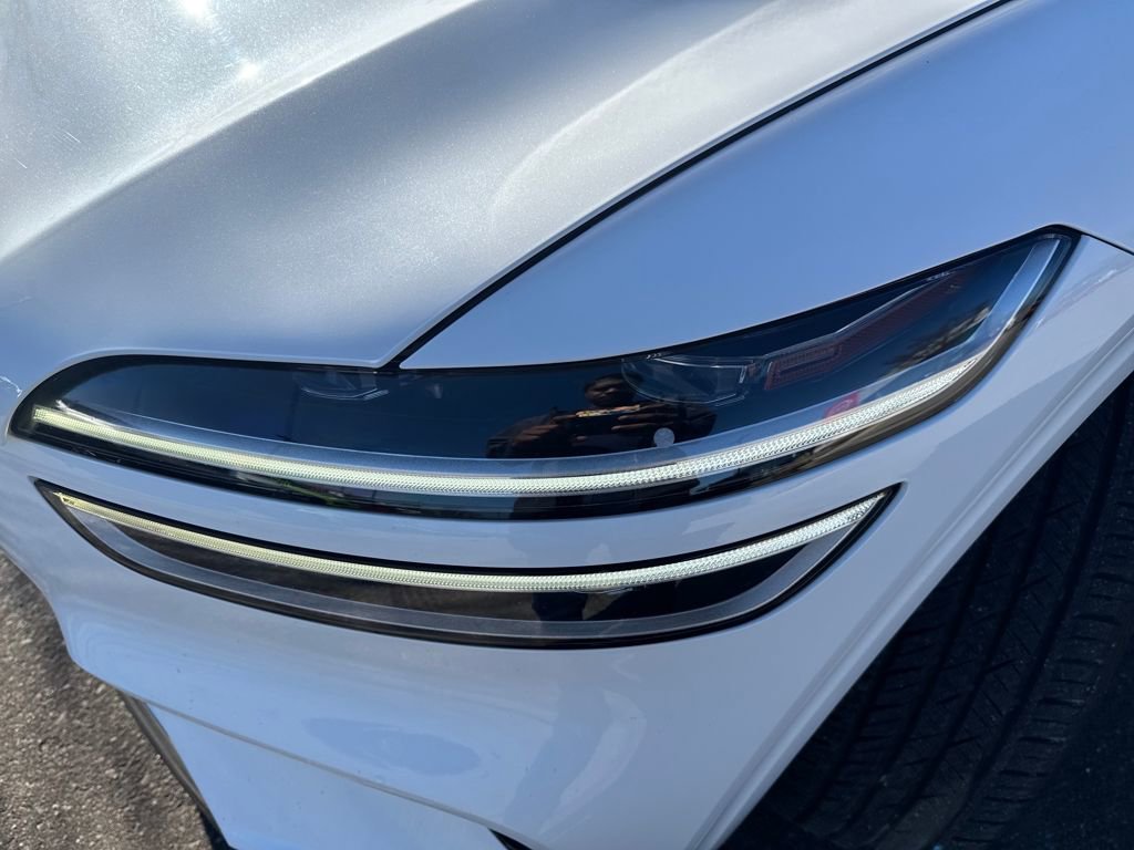 Used 2022 Genesis GV70 2.5T image 34