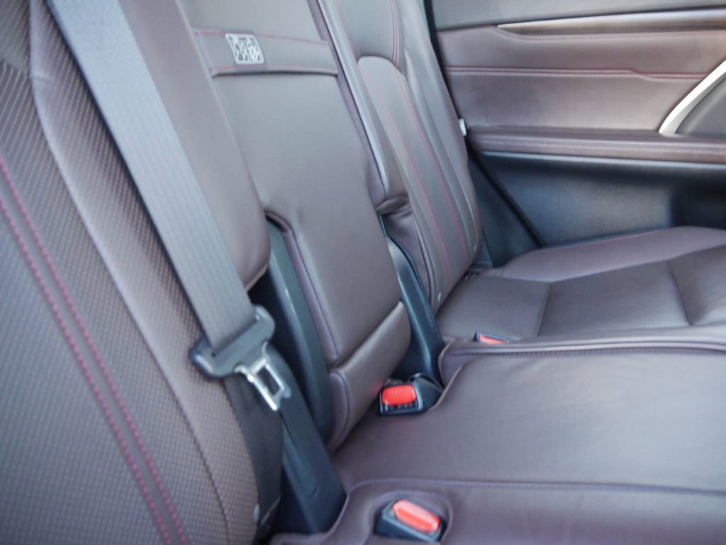 Used 2019 Lexus RX 350L AWD image 31