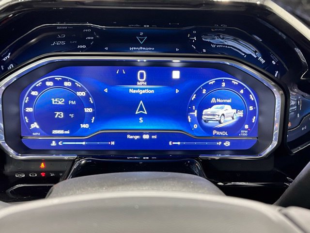 Used 2022 Chevrolet Silverado 1500 LT AWD/4WD image 29