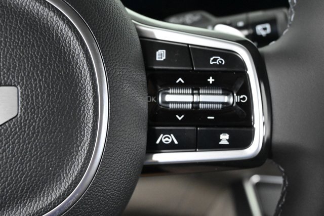 New 2026 Kia Carnival EX image 22