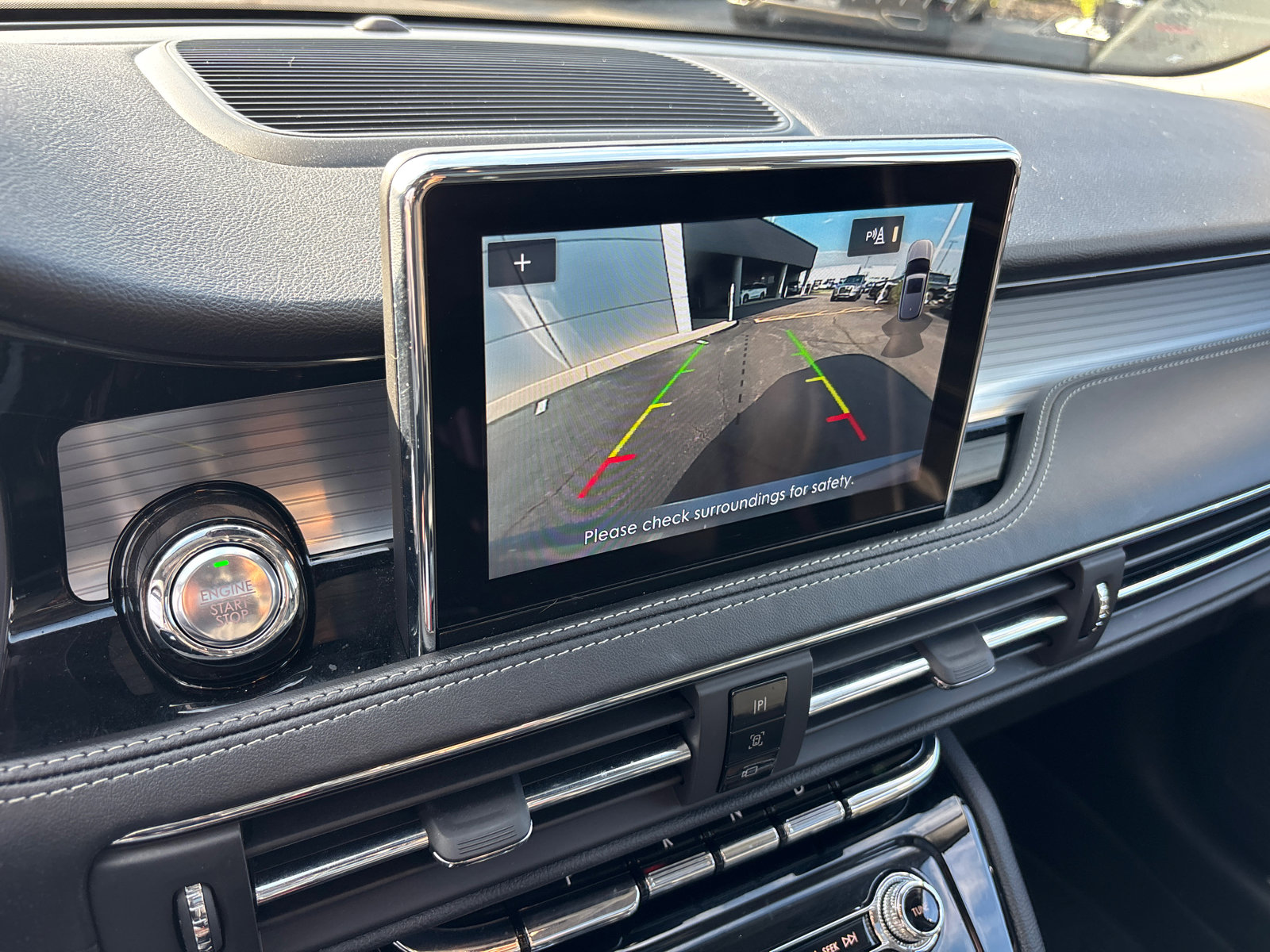 Certified 2022 Lincoln Corsair AWD w/ Premium Package image 20