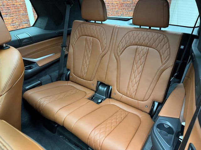 Certified 2024 BMW X7 M60i w/ Executive Package image 7