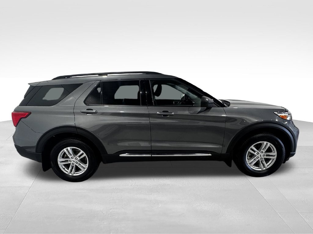Used 2023 Ford Explorer XLT w/ Class IV Trailer Tow Package AWD/4WD image 20
