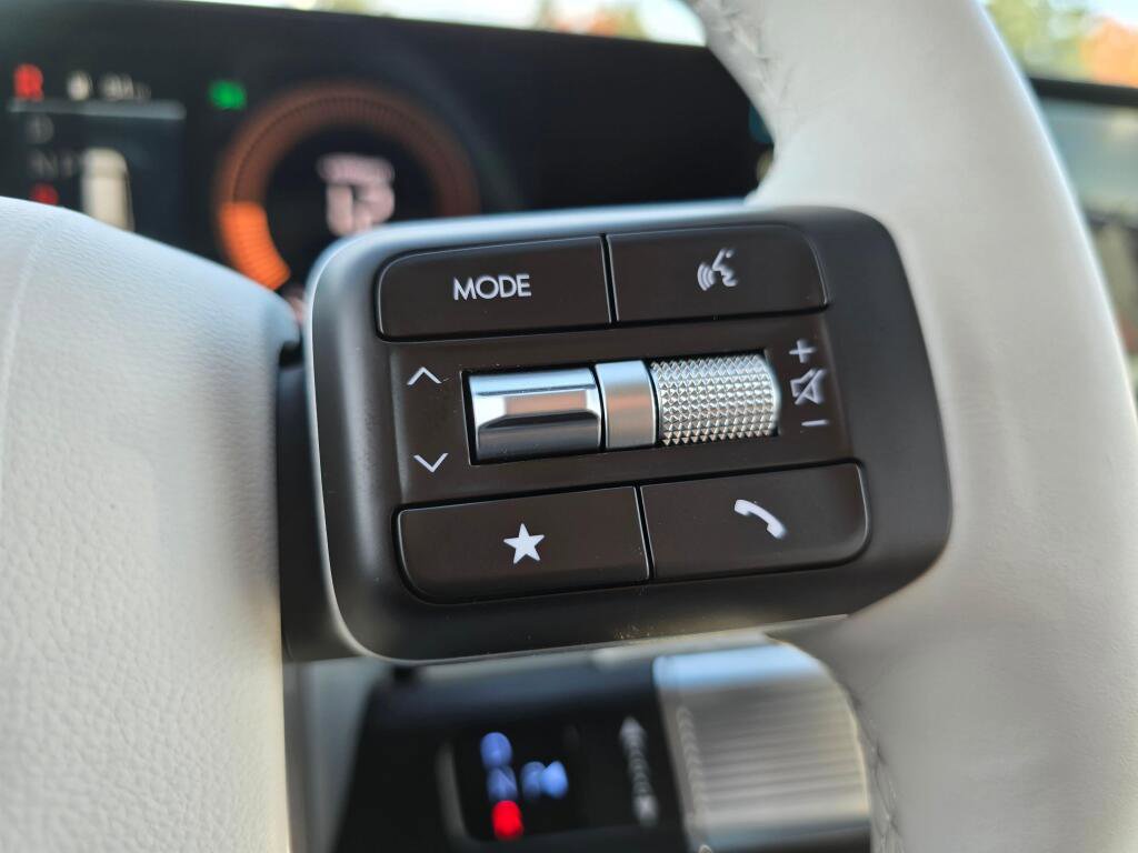 New 2026 Hyundai Santa Fe SE image 26