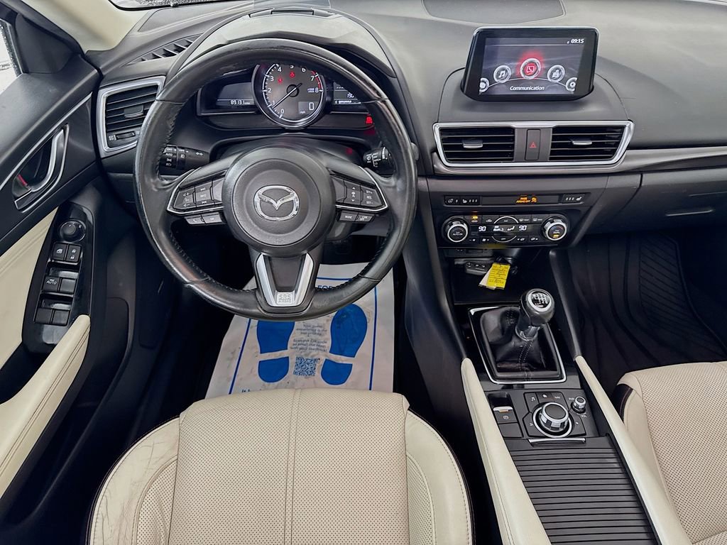 Used 2017 MAZDA MAZDA3 Grand Touring w/ Premium Equipment Package image 27