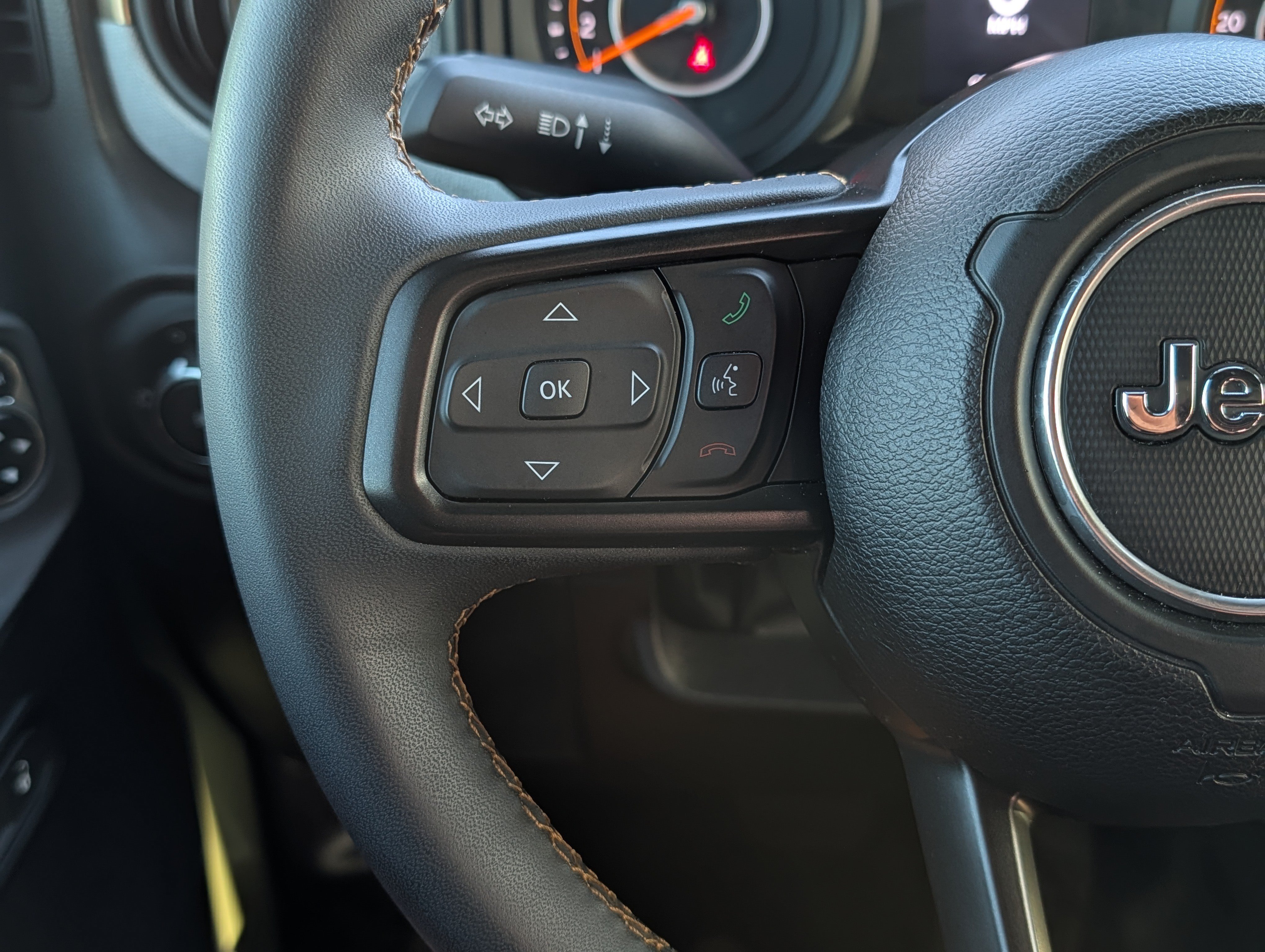 Used 2024 Jeep Wrangler Sport AWD/4WD image 22