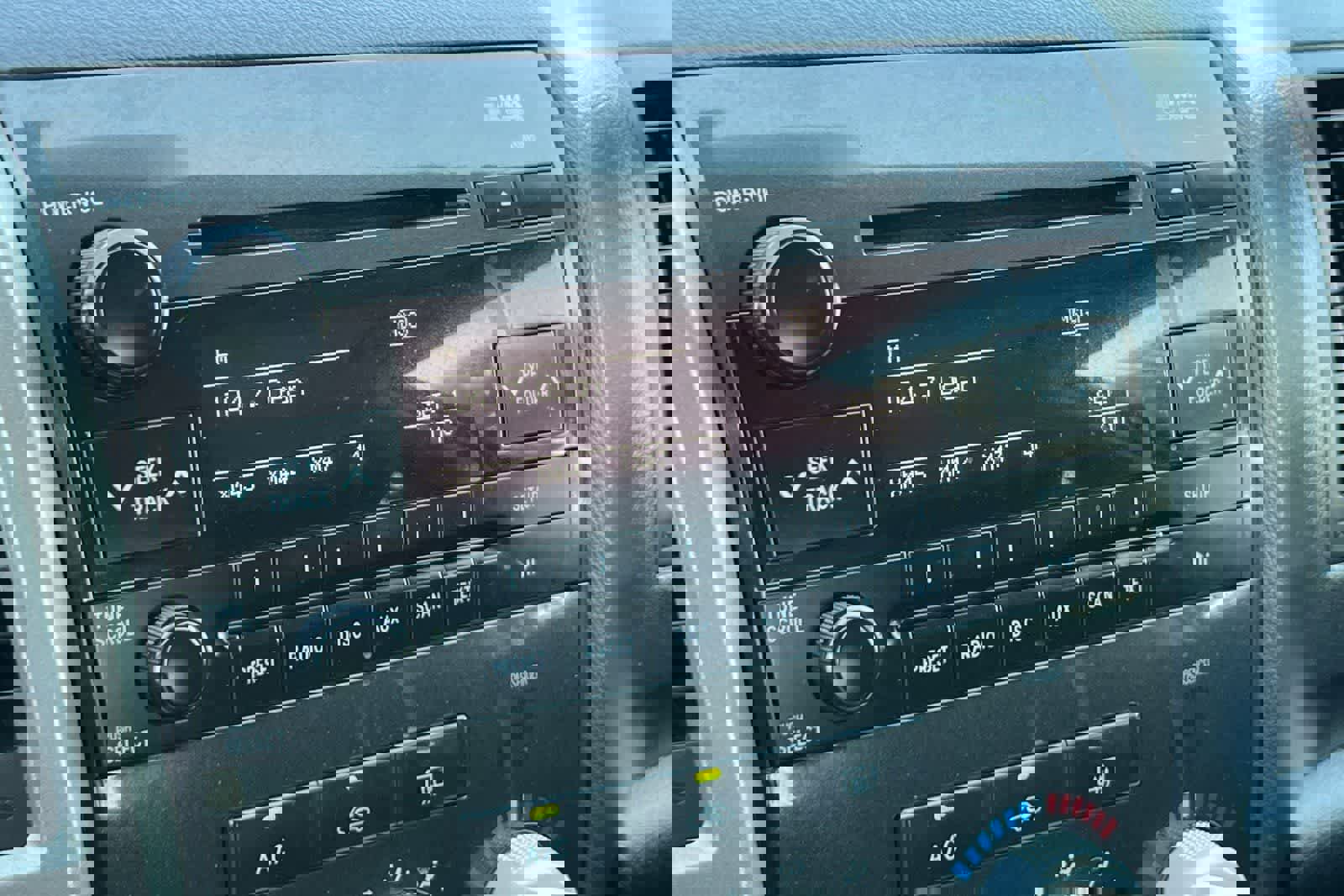 Used 2013 Toyota Tundra 2WD CrewMax image 21