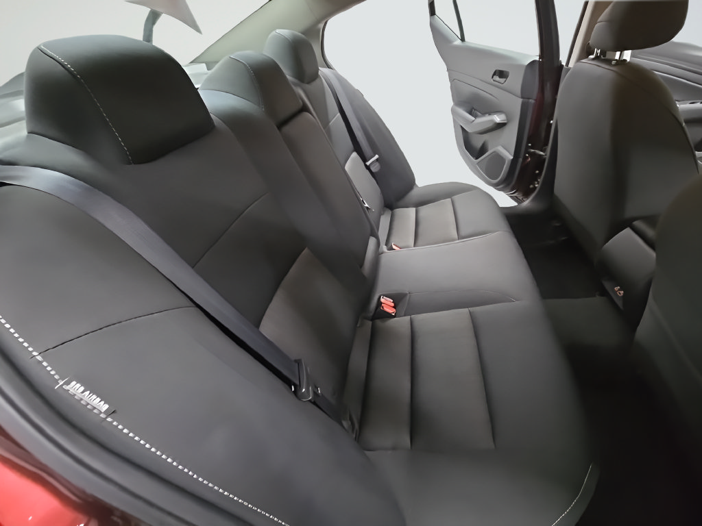 Used 2024 Nissan Altima 2.5 SV FWD image 24