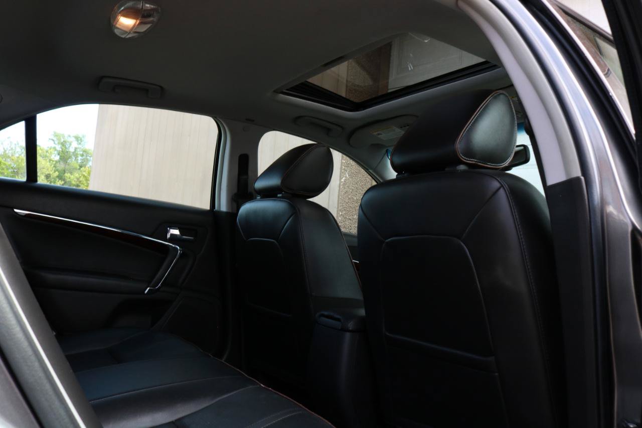 Used 2011 Lincoln MKZ FWD image 39