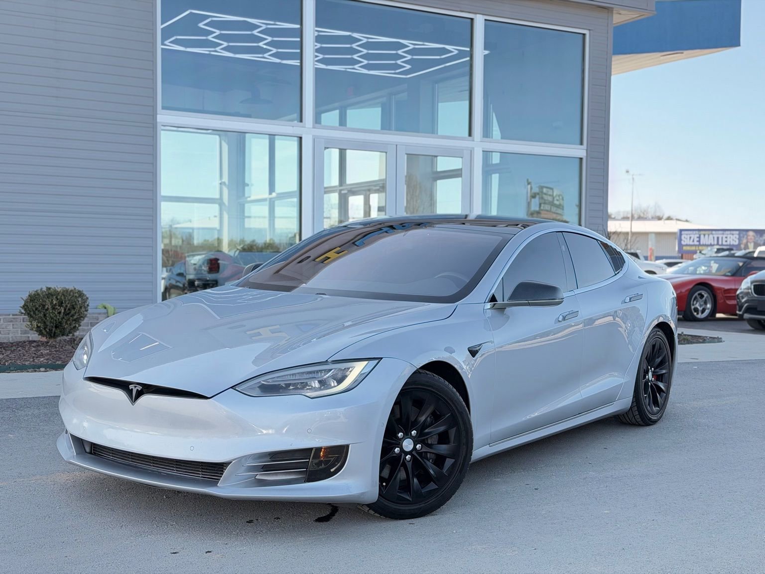 Used 2018 Tesla Model S 75D image 3