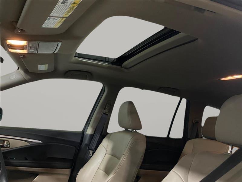 Used 2022 Honda Pilot Special Edition image 15