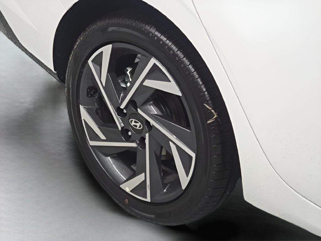 New 2026 Hyundai Elantra Limited FWD image 43