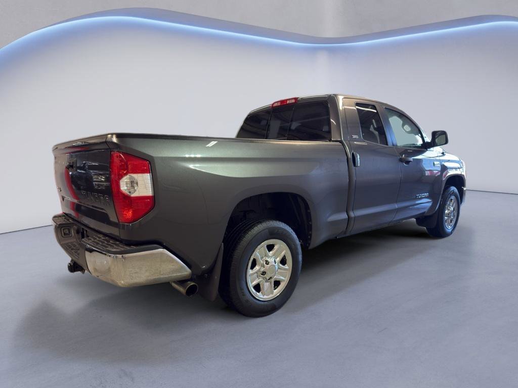 Used 2016 Toyota Tundra SR5 AWD/4WD image 6