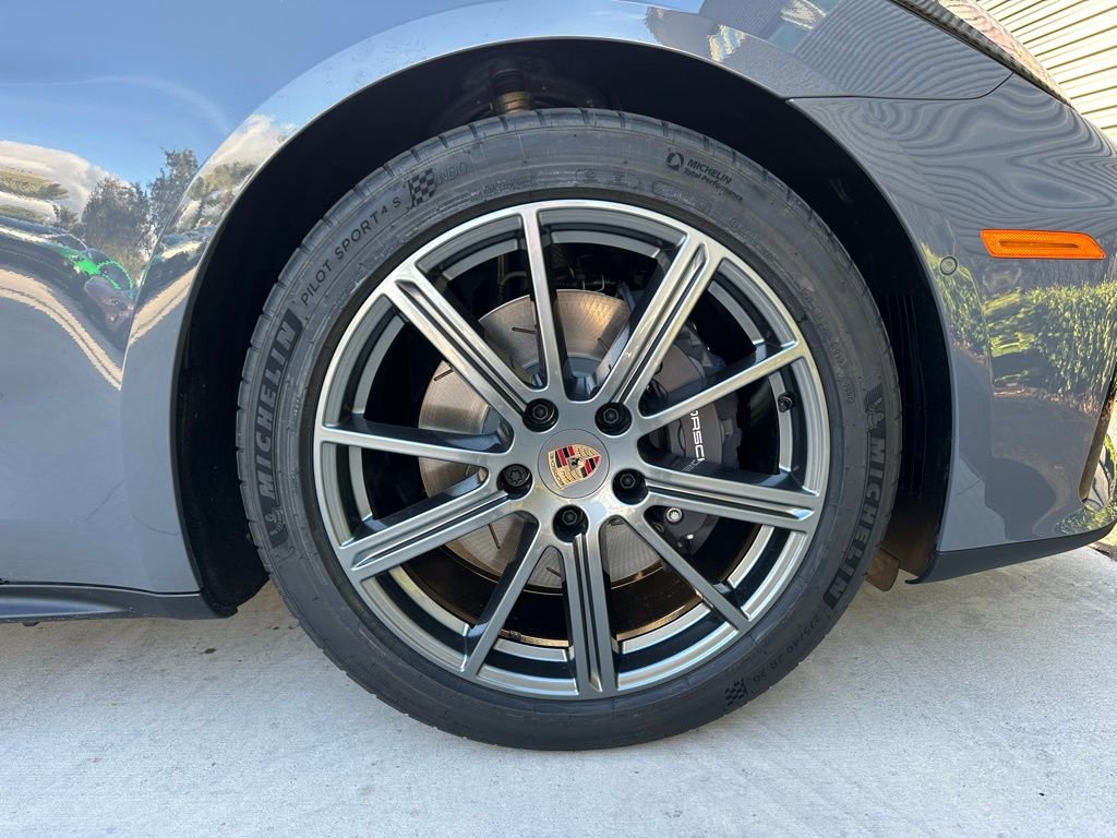 Used 2026 Porsche Panamera image 41