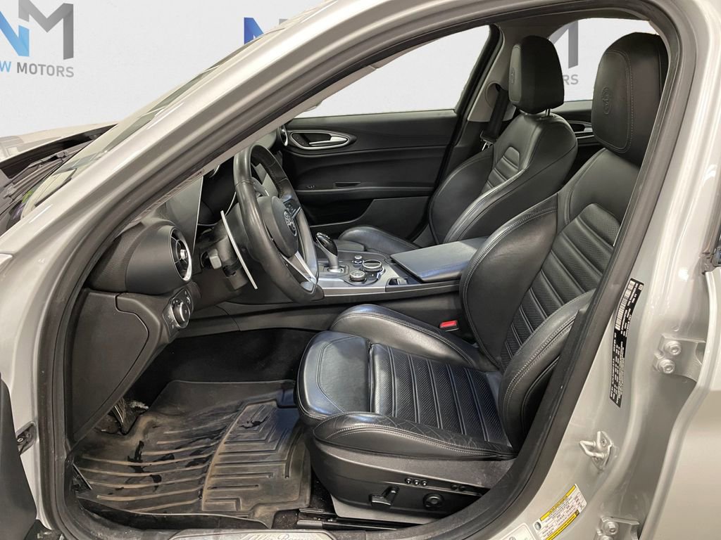 Used 2018 Alfa Romeo Giulia Ti Sport w/ Quick Order Package 22S Sport image 9