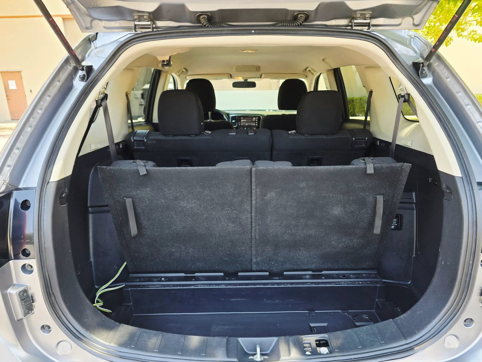 Used 2018 Mitsubishi Outlander SE FWD image 40