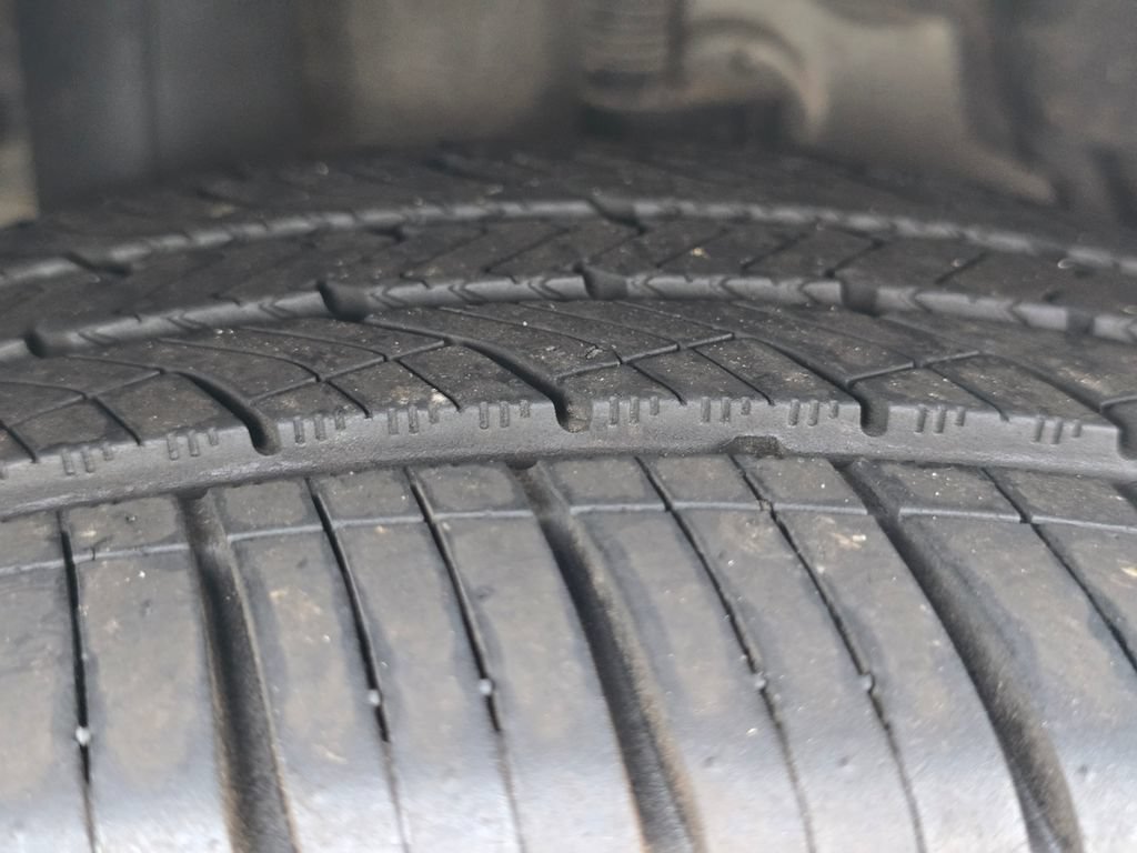 Certified 2019 Toyota Corolla XSE FWD image 19