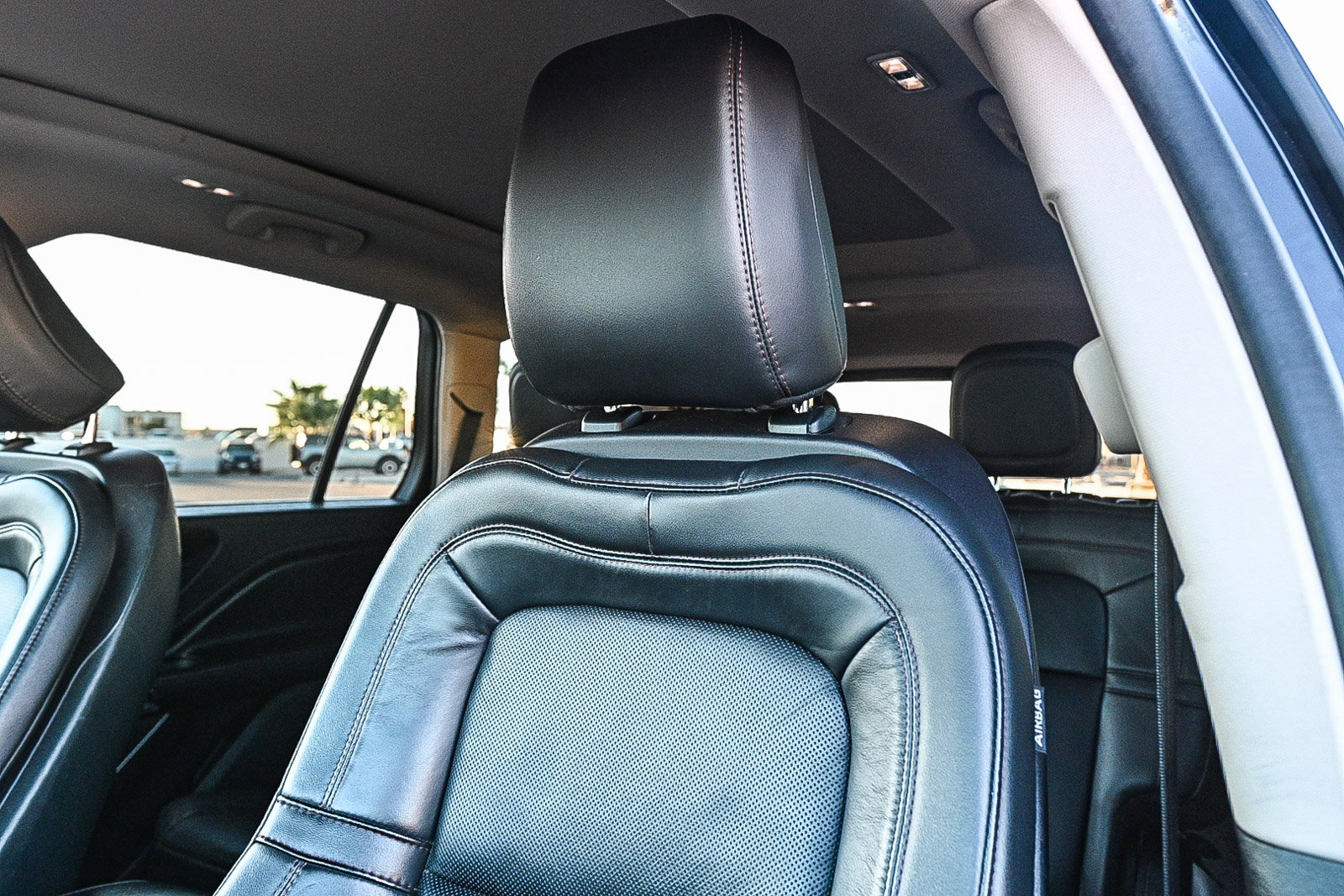 Used 2023 Lincoln Aviator Reserve w/ Elements Package Plus image 27