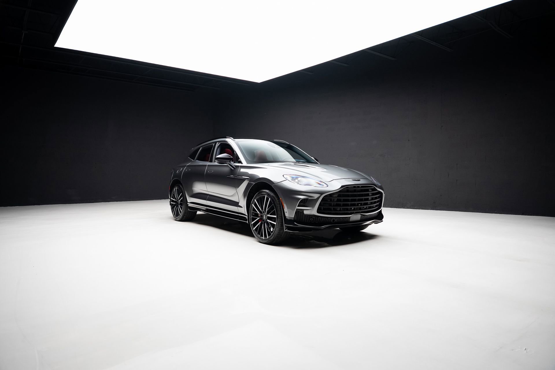 Used 2024 Aston Martin DBX 707 AWD/4WD image 85
