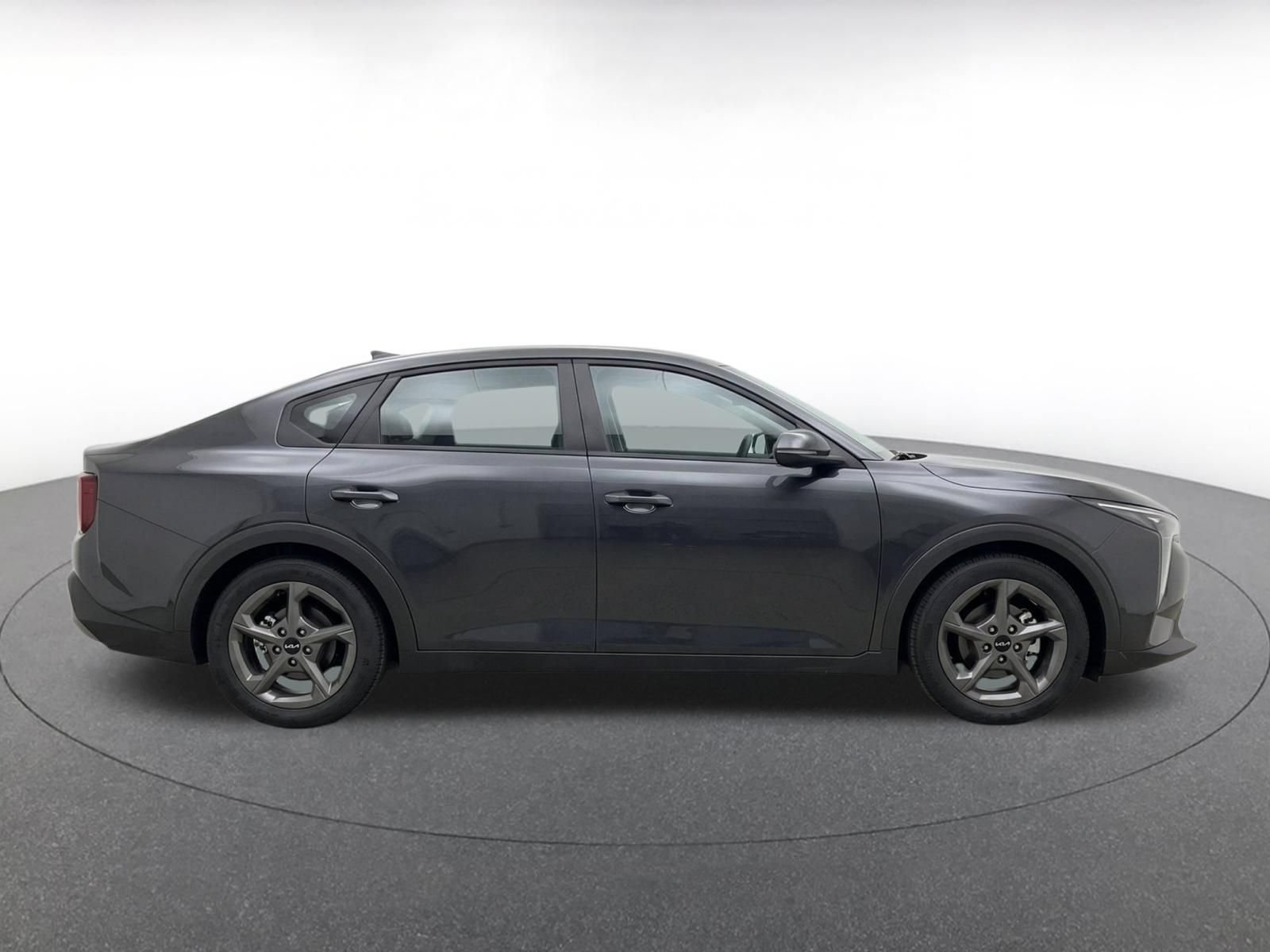Used 2026 Kia K4 FWD image 10