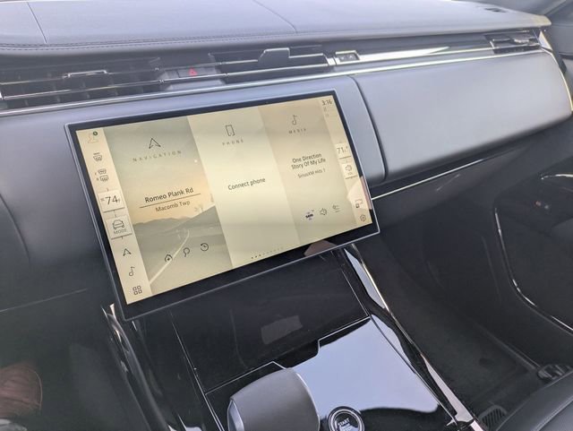 New 2026 Land Rover Range Rover Sport SE image 11