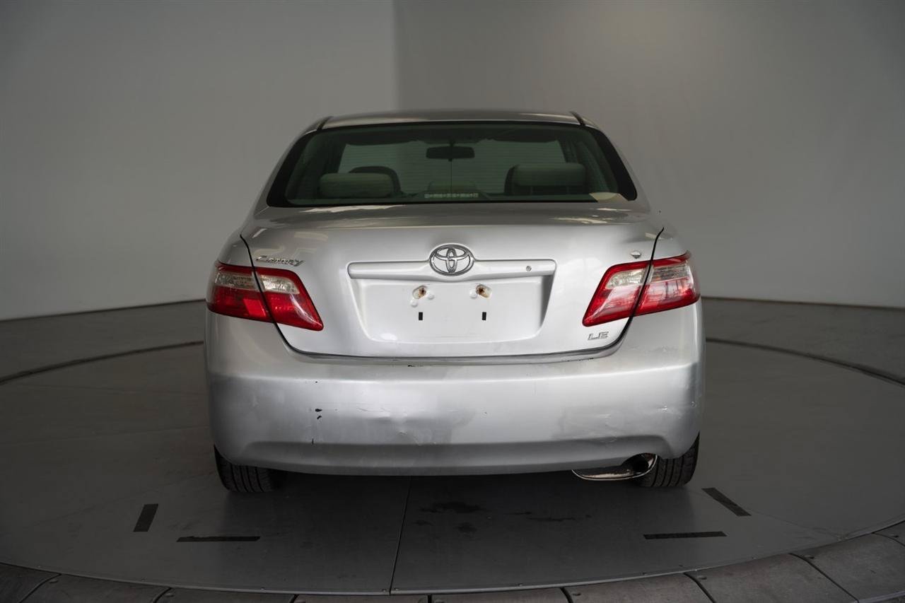 Used 2009 Toyota Camry FWD image 8