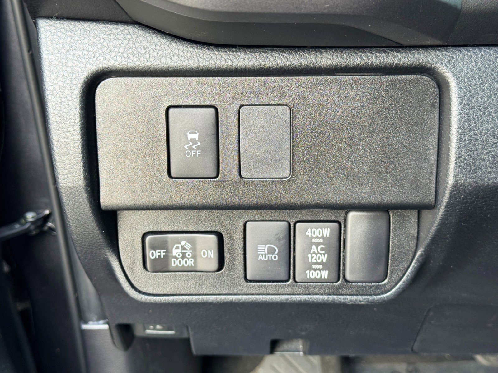 Used 2021 Toyota Tacoma TRD Sport w/ Technology Package RWD image 16
