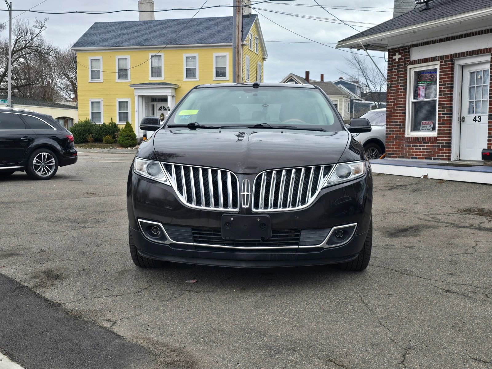 Used 2013 Lincoln MKX AWD image 6