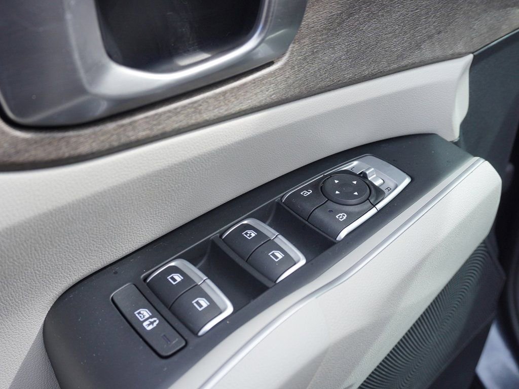 Used 2022 Kia Sorento S w/ Panoramic Sunroof Package image 35