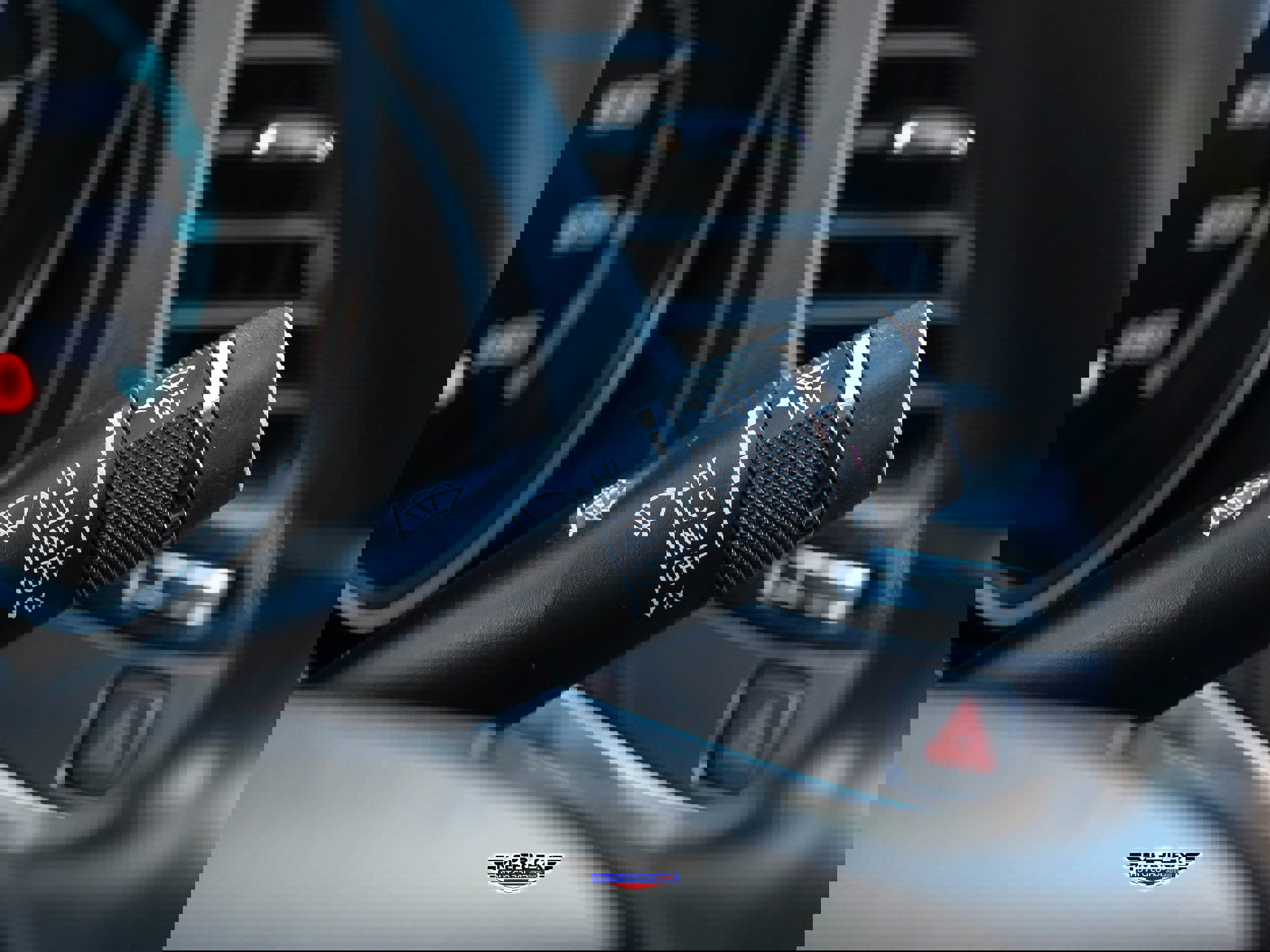 Used 2015 Chevrolet Impala LT w/ Convenience Package image 26