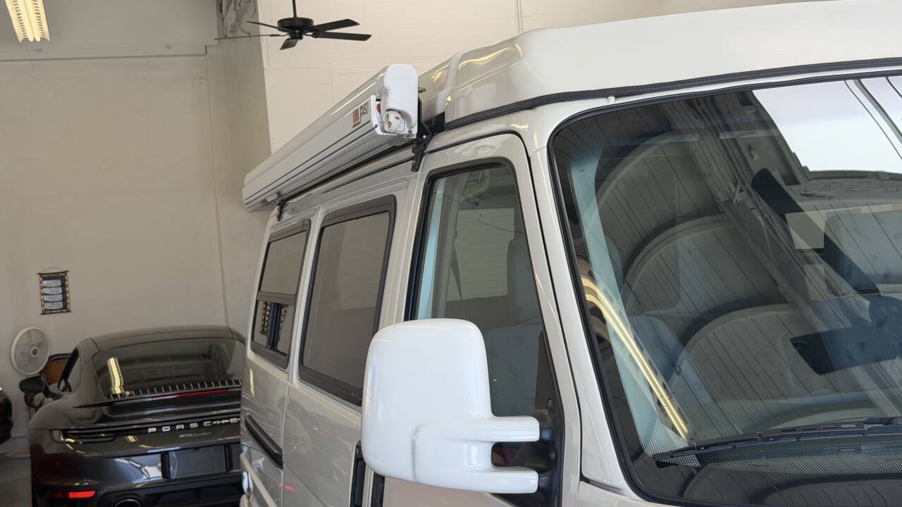 Used 1997 Volkswagen Eurovan Camper FWD image 27