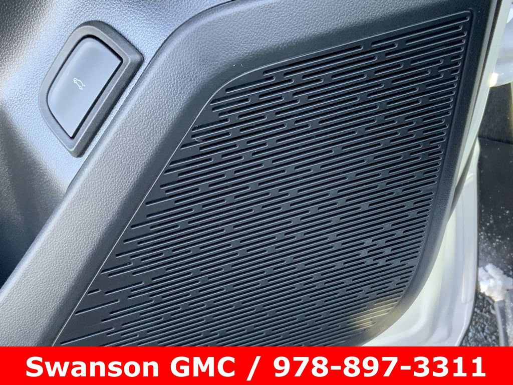 New 2026 GMC Terrain AT4 w/ Convenience Package III image 23