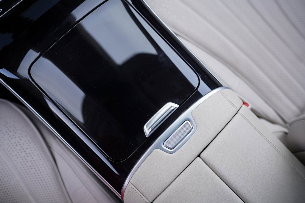 Used 2023 Mercedes-Benz S 500 4MATIC image 33