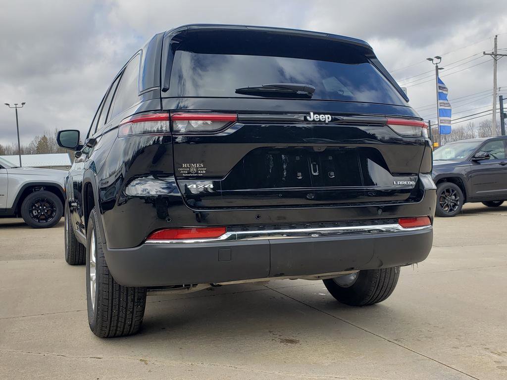New 2025 Jeep Grand Cherokee Laredo X w/ Luxury Tech Group I image 6